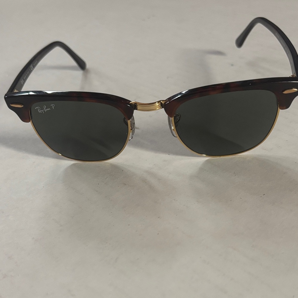 Ray-Ban Classic Clubmaster Tortoise and Gold Sunglasses